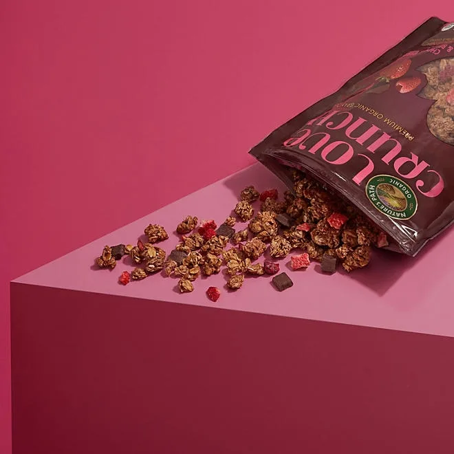 Nature's Path Love Crunch Organic Dark Chocolate & Red Berries Granola, 32 oz. 4
