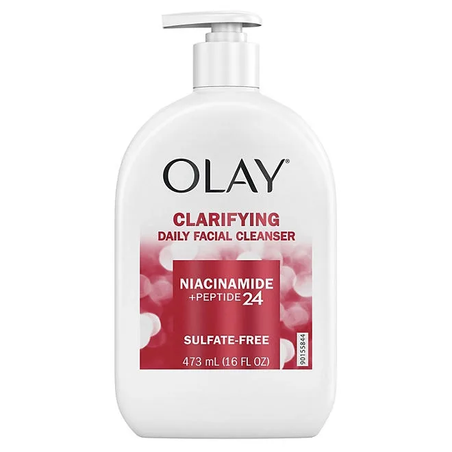 Olay Facial Cleanser and Detoxifying Pore Scrub Duo Kit 3